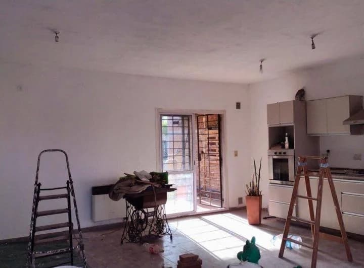 VENTA CASA 2 DORMITORIOS - VILLA PARQUE SANTA ANA 4