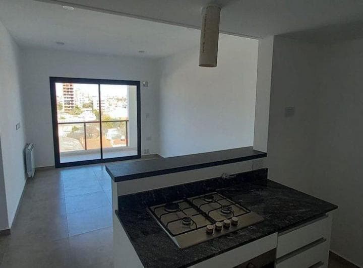 Babylon 2 departamento 1 dormitorio con balcon. 2