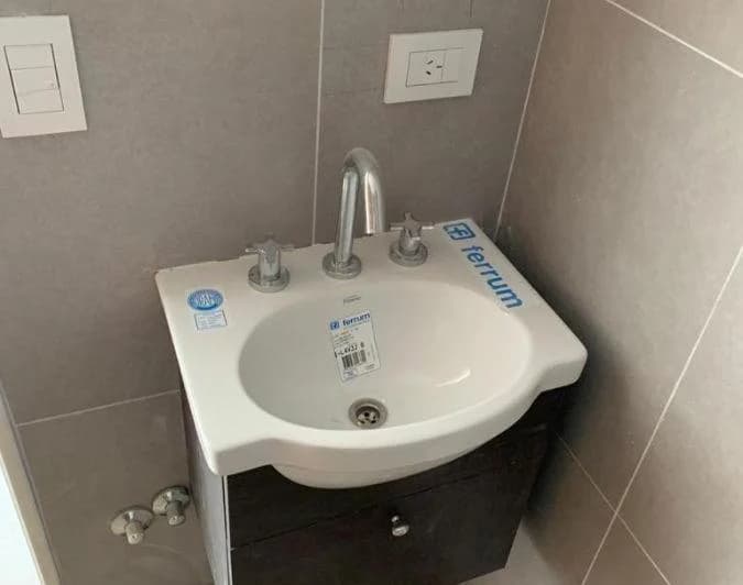 Departamento en alquiler de 2 ambientes  en Banfield  4