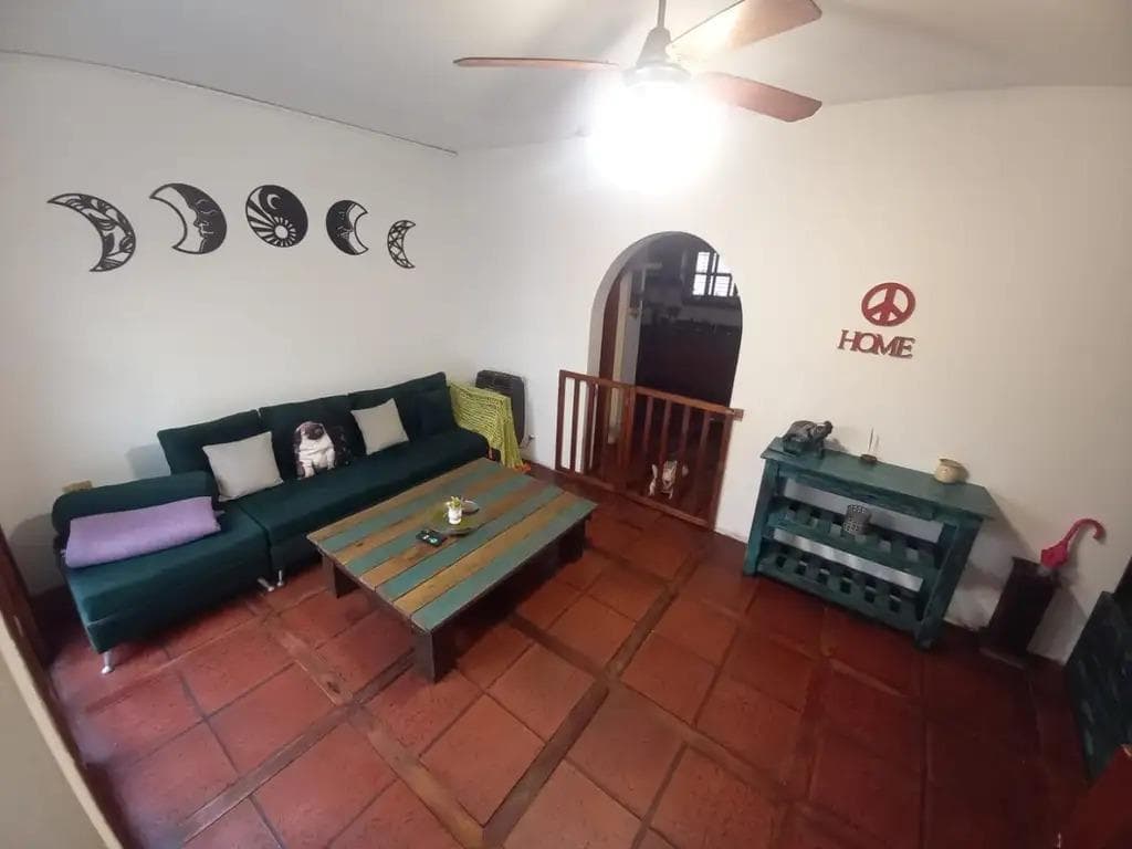 PH de 4 Ambientes en Venta en Carapachay 5