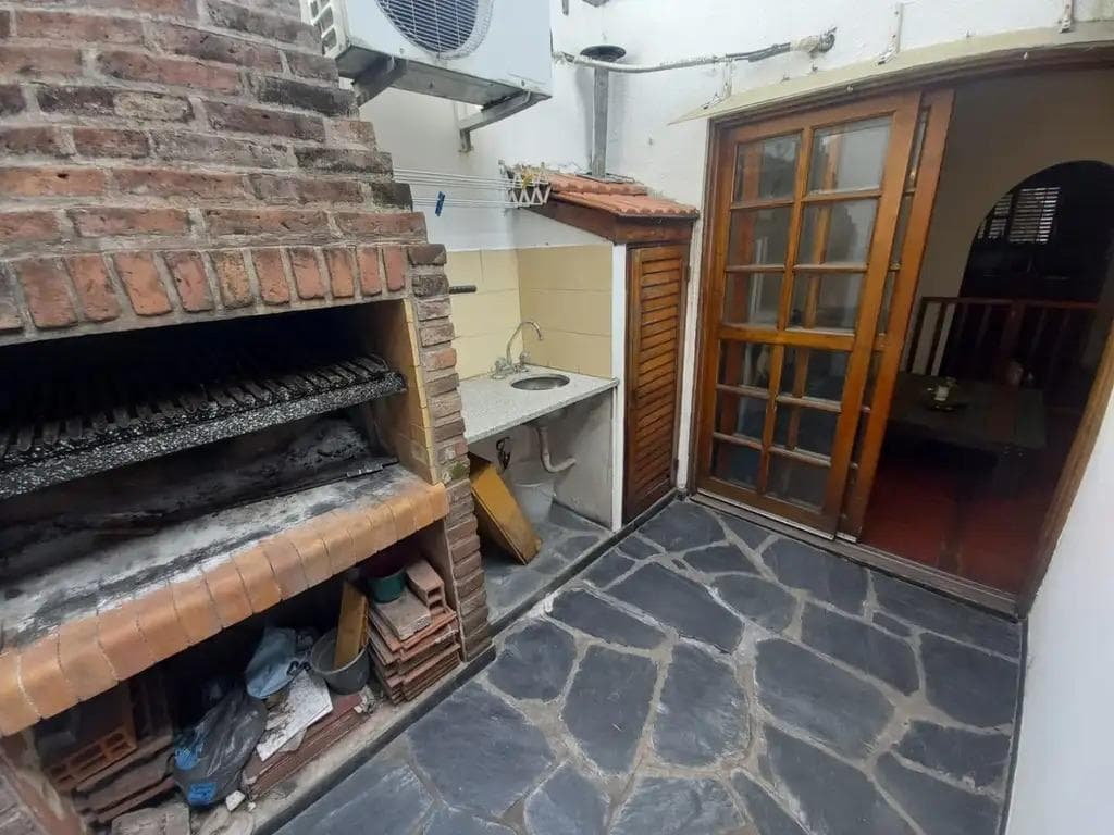 PH de 4 Ambientes en Venta en Carapachay 1