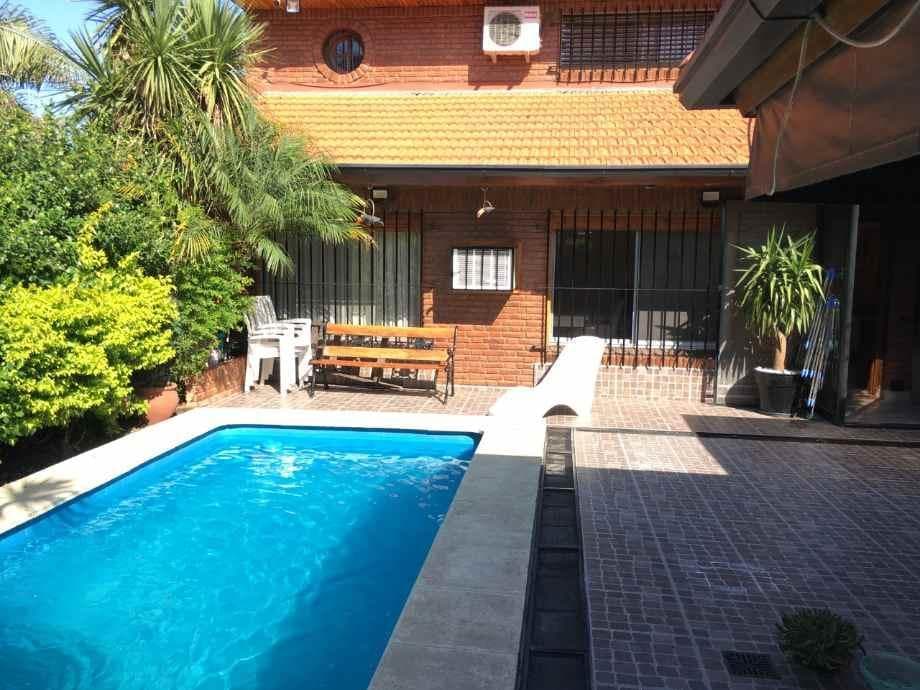 Chalet Impecable en Venta en Pacheco Este 4
