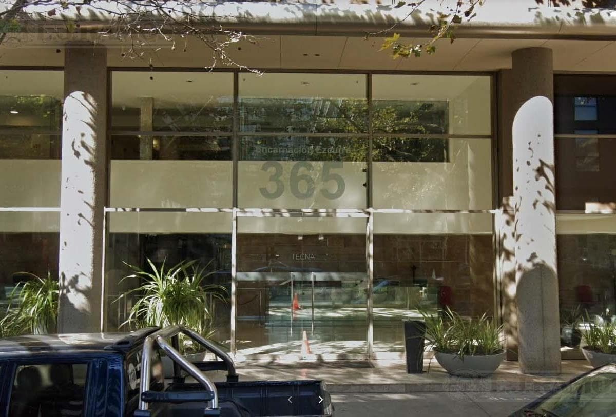 Oficina en Edificio Brisas 5