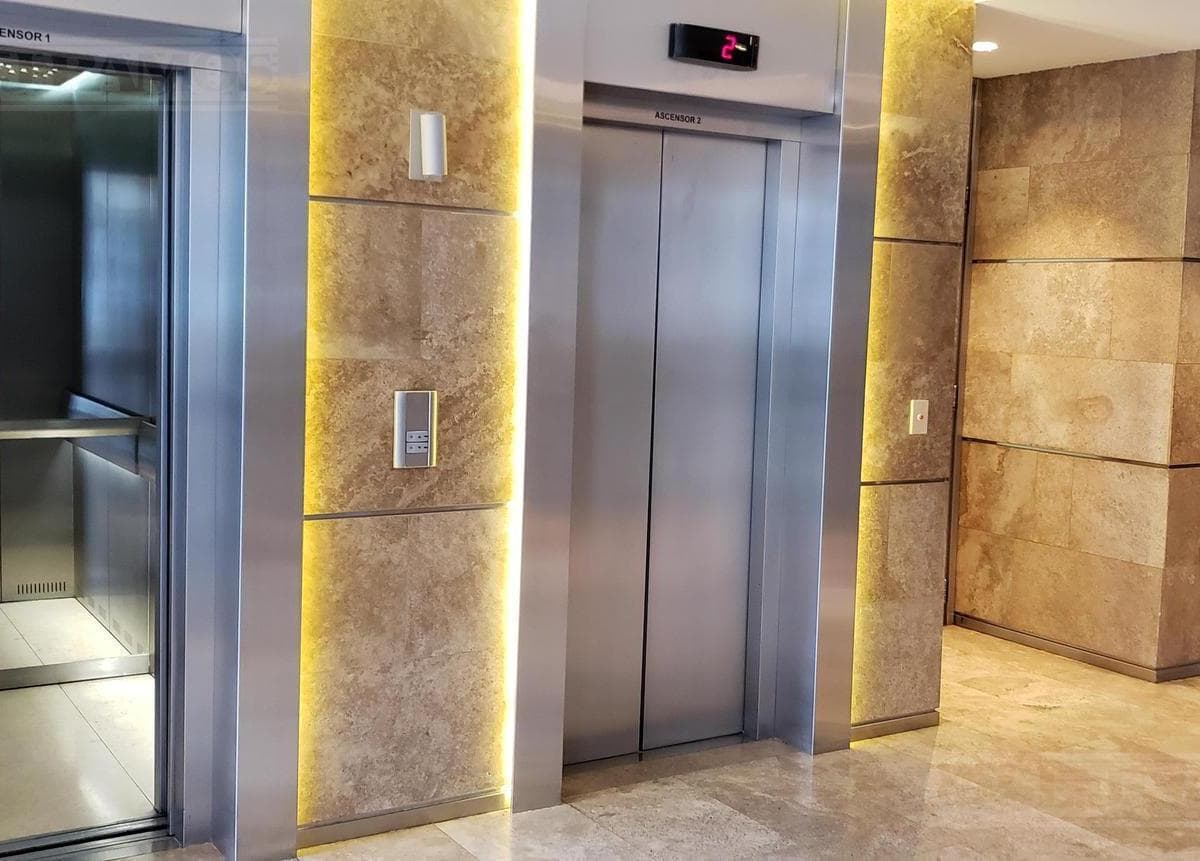 Oficina en Edificio Brisas 3