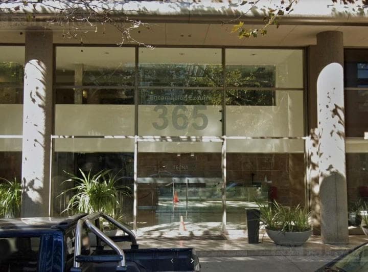 Oficina en Alquiler en Edificio Brisas 4