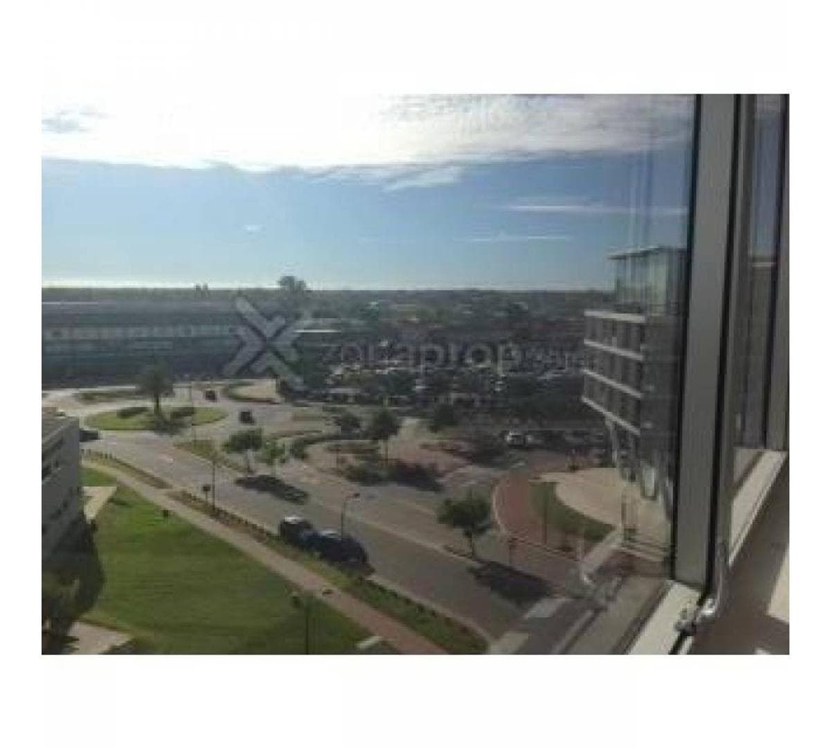 Oficina North Coral Plaza Offices. 54 m Armadisima. 4