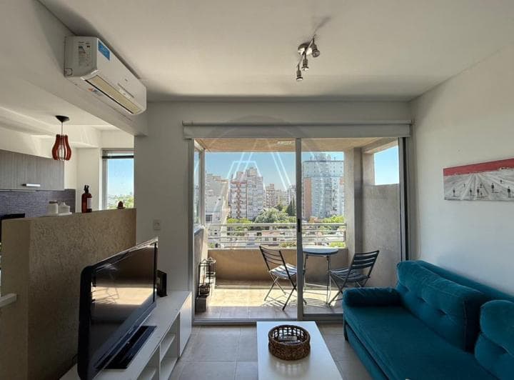 Departamento semipiso de 2 ambientes con cochera en alquiler temporal - Villa Pueyrredon 2
