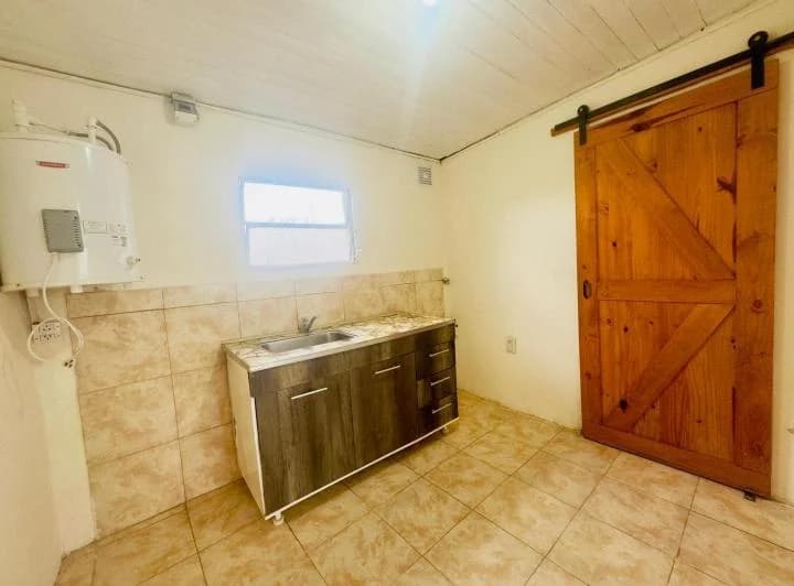 Departamento en planta alta en Alquiler ingreso inmediato 4