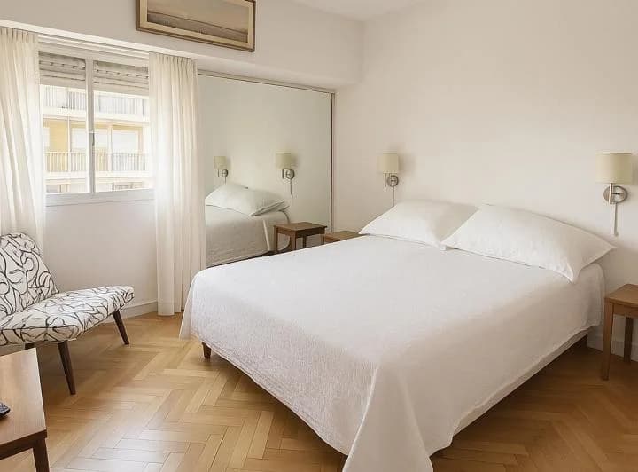 5 ambientes en Recoleta amoblado con balcon  4
