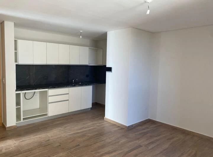 Departamento en Alquiler de 1 dorm con cochera 3