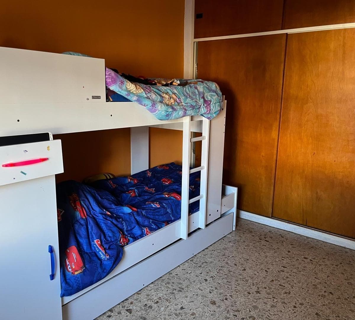 Casa Al Frente en Pb con 2 Dorm y Patio Propio 4