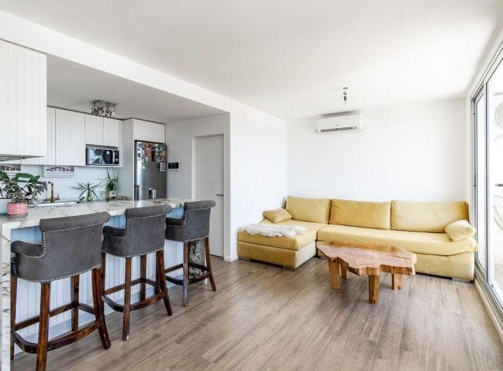 Venta 4 amb Stos Lugares c/terraza y pileta propia 2