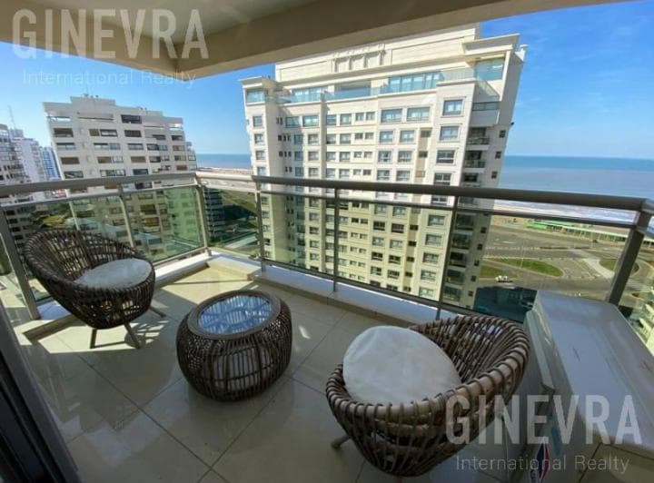 Lujoso Departamento con vista inigualable - Torre Imperiale 3