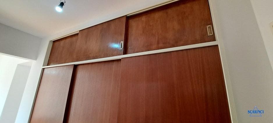 Venta Departamento de 3 Amb. con Balcón Al Frente Stos Lugares. 3