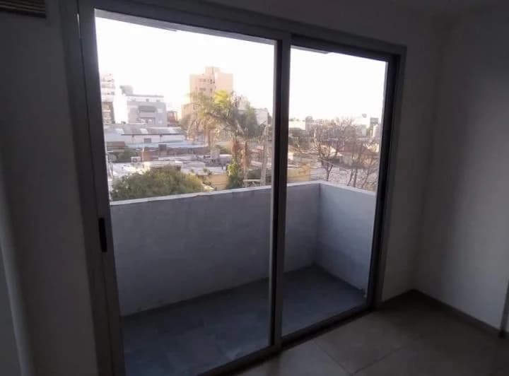 Depto de Mas de 50m2!! Colon esq Castex MUY AMPLIO, Funcional _ cASI nuEVO 1