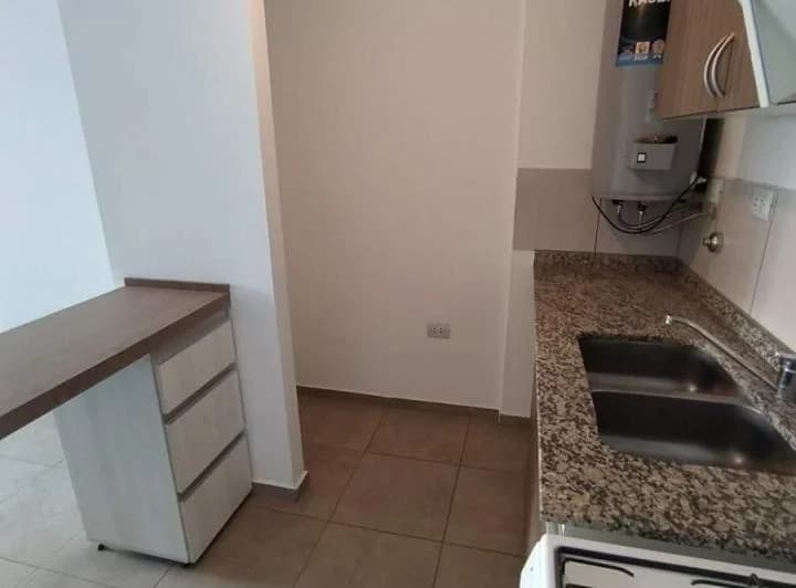 Depto de Mas de 50m2!! Colon esq Castex MUY AMPLIO, Funcional _ cASI nuEVO 3
