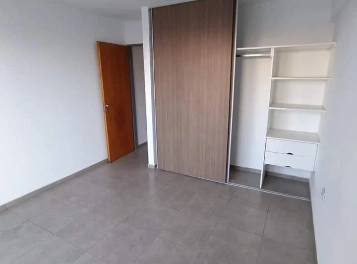 Depto de Mas de 50m2!! Colon esq Castex MUY AMPLIO, Funcional _ cASI nuEVO 4