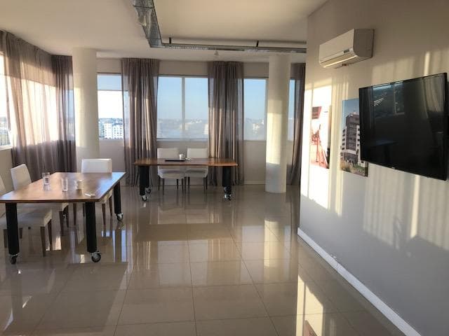 Unico Piso de Oficinas - Nordelta - 300 m². - 3 Cocheras 5