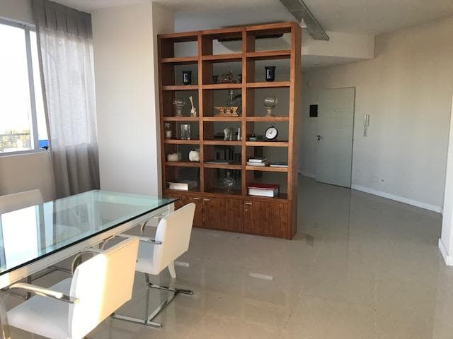 Unico Piso de Oficinas - Nordelta - 300 m². - 3 Cocheras 4