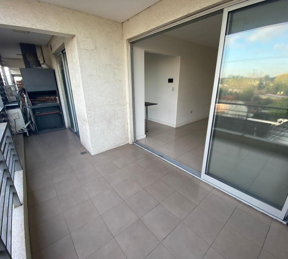 Departamento en Venta en Tigre, G. B. a. Zona Norte, Argentina 4