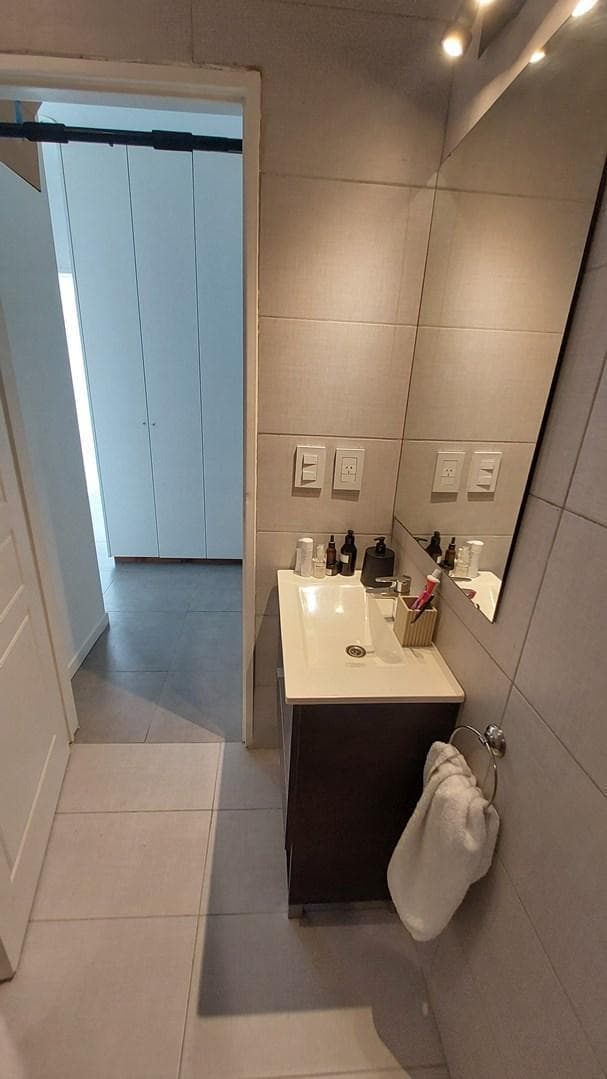 Departamento en Venta en Tigre, G. B. a. Zona Norte, Argentina 5
