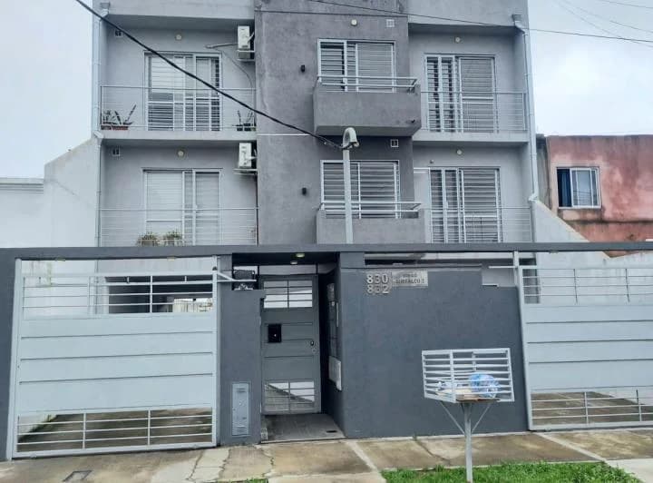 Departamento 2 ambientes con cochera 2