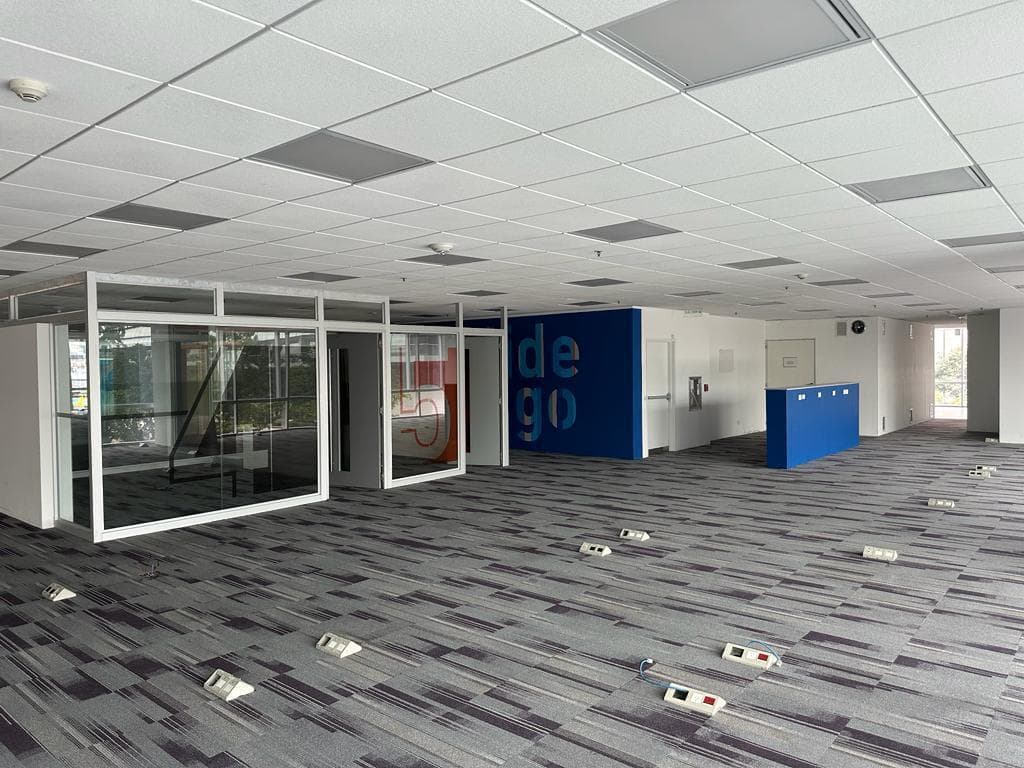 Madero Riverside - Cecilia Grierson 255 - Oficinas en Alquiler 5