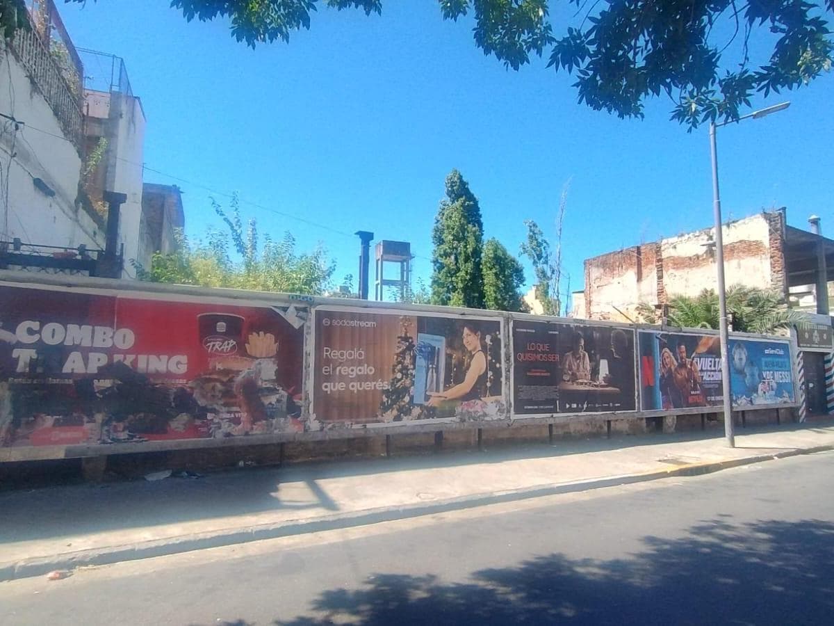 Terreno en Alquiler Brasil 1435 Constitucion 1484 m² 2