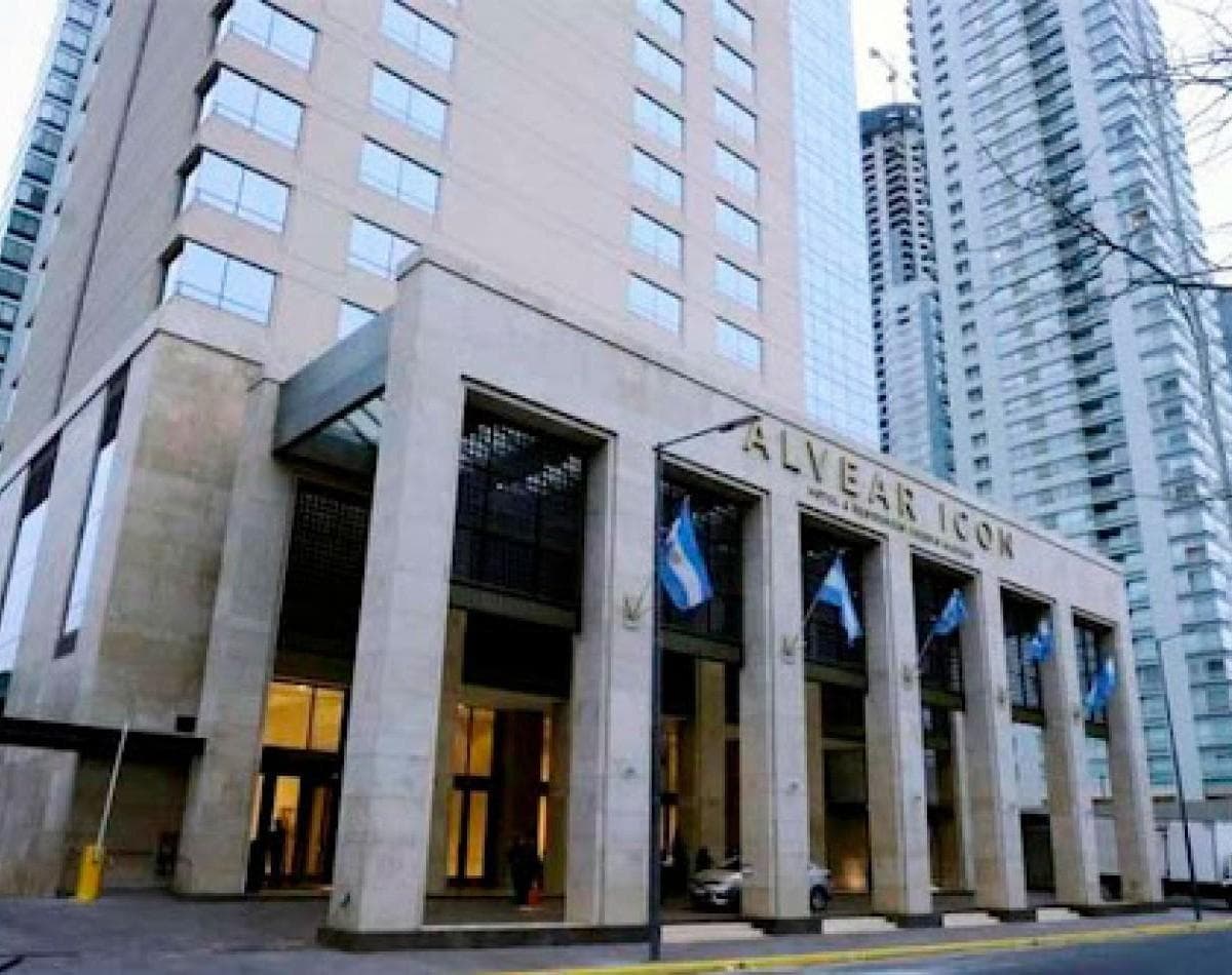 Alvear Icon - 3 Amb. Amueblado - Piso Alto 2