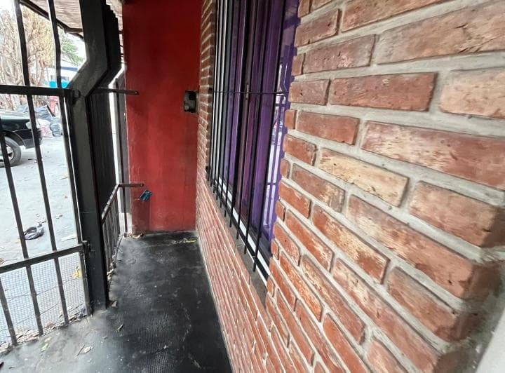 Alquiler departamento 2 ambientes Villa Luzuriaga  2