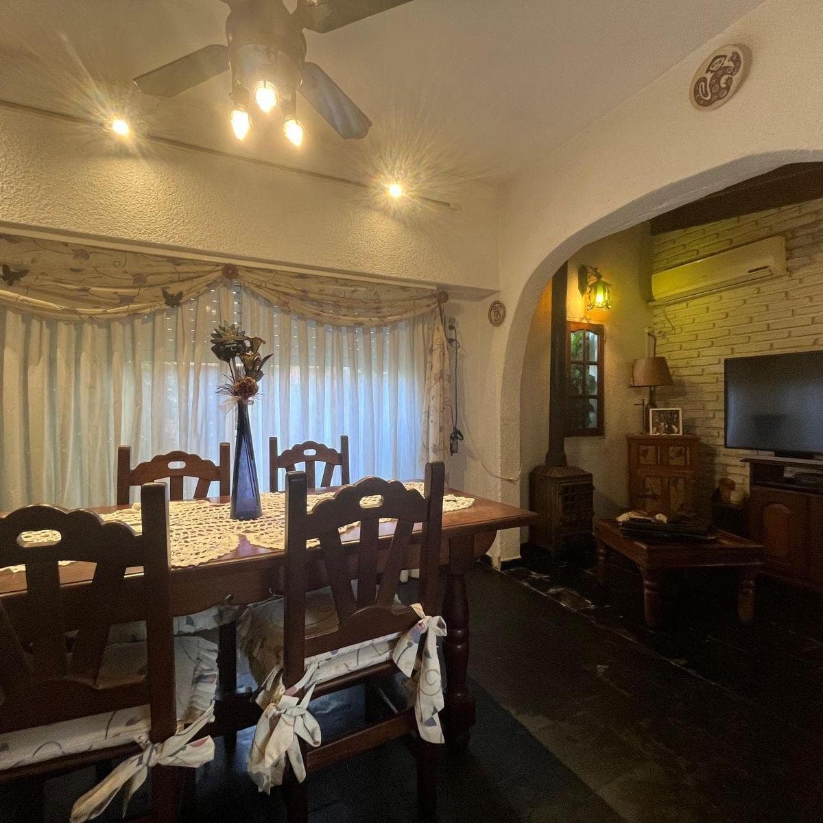 Casa en Venta - Lote de 9.60 X 42.60 1