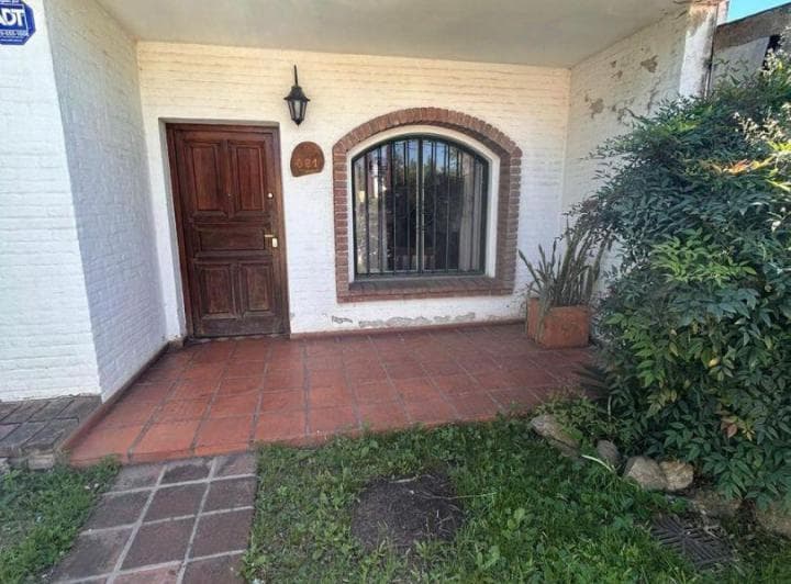 Hermosa casa a la venta - 560mts - 4 dormitorios 2