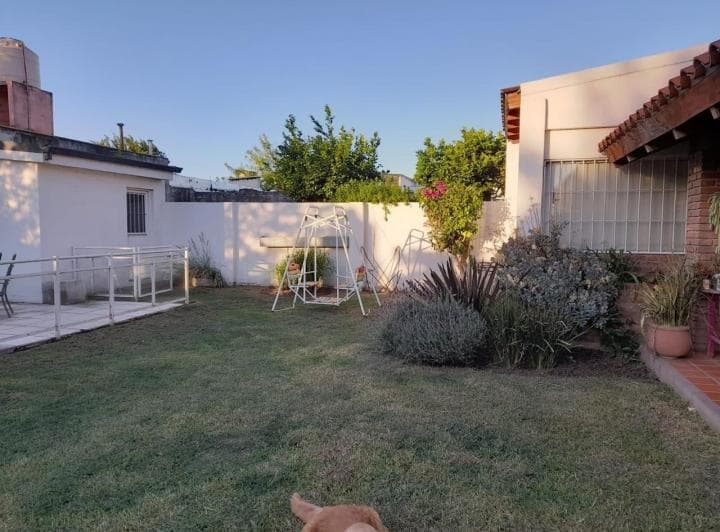 Hermosa casa a la venta - 560mts - 4 dormitorios 4