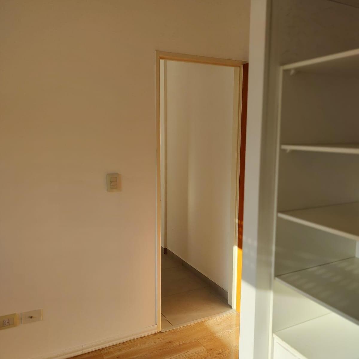 Departamento 2 Ambientes a Una Cuadra Ferrocarril Urquiza 3