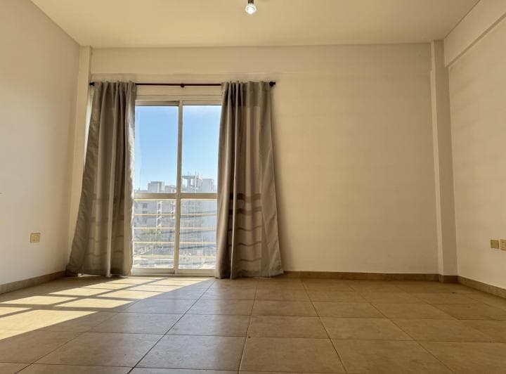 Departamento monoambiente en Morón Sur 4