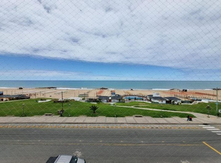Departamento 2 ambientes. | Av Costanera al 700 2