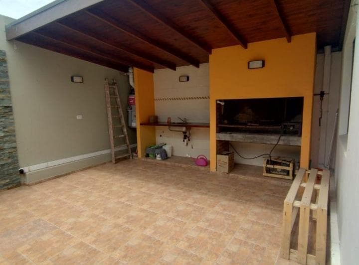 Casa 3 ambientes. | Calle 28 al 300 3
