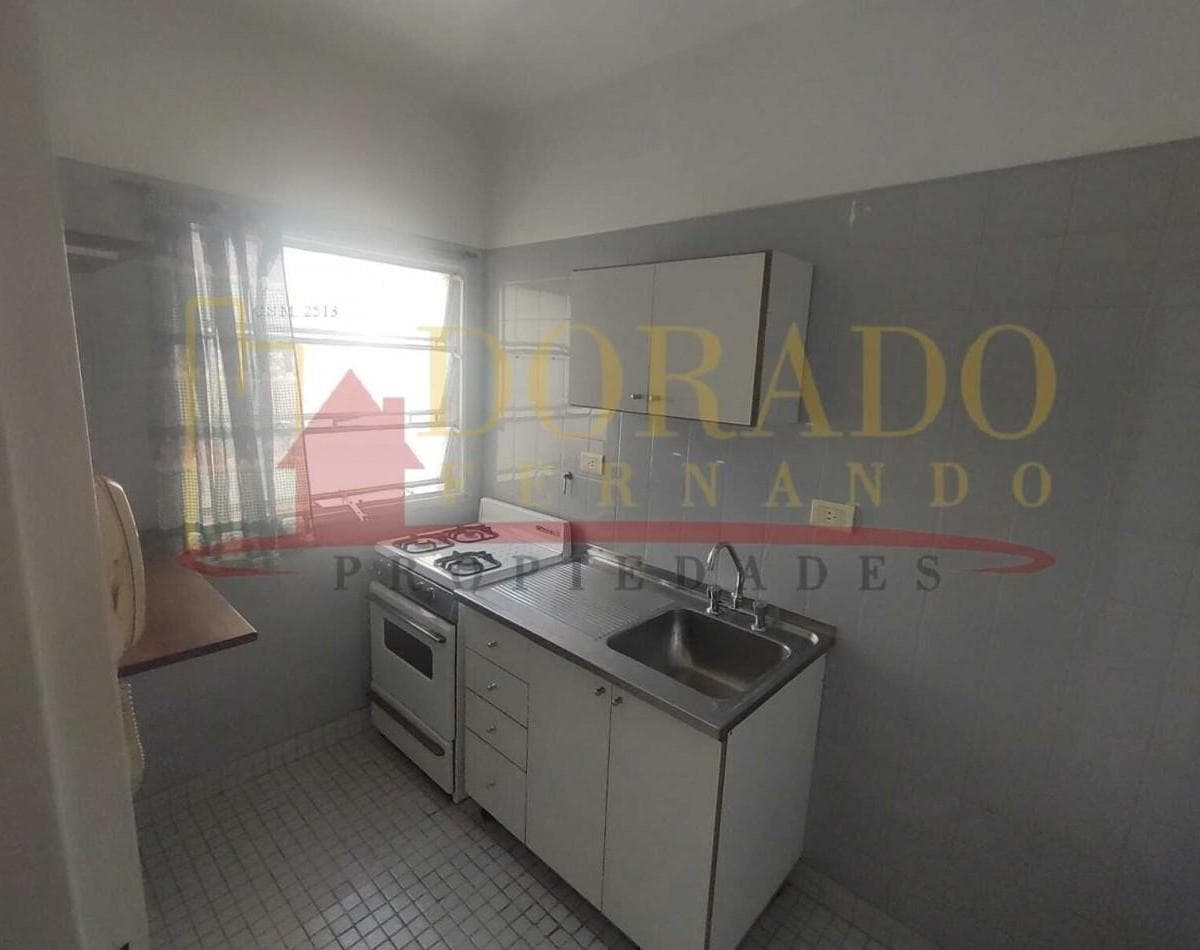 Departamento 2 Ambientes Sobre Av - Apto Credito 3