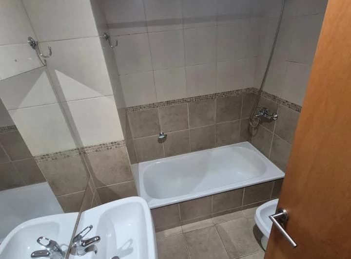 ALQUILER DIAG 74 e/ 6 Y PLAZA ITALIA 1 DORM$ 480.000 5