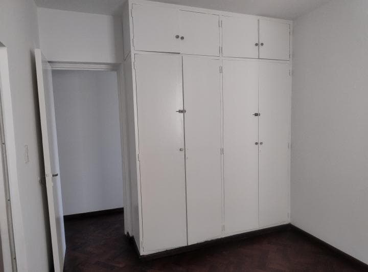 ALQUILO DEPARTAMENTO 3 DORMITORIOS - 2 BAÑOS - COCHERA - SEGURIDAD 24 HS. 4
