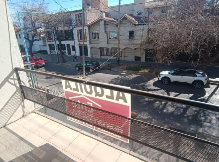 ALVEAR Y BELGRANO, DEPARTAMENTO 2