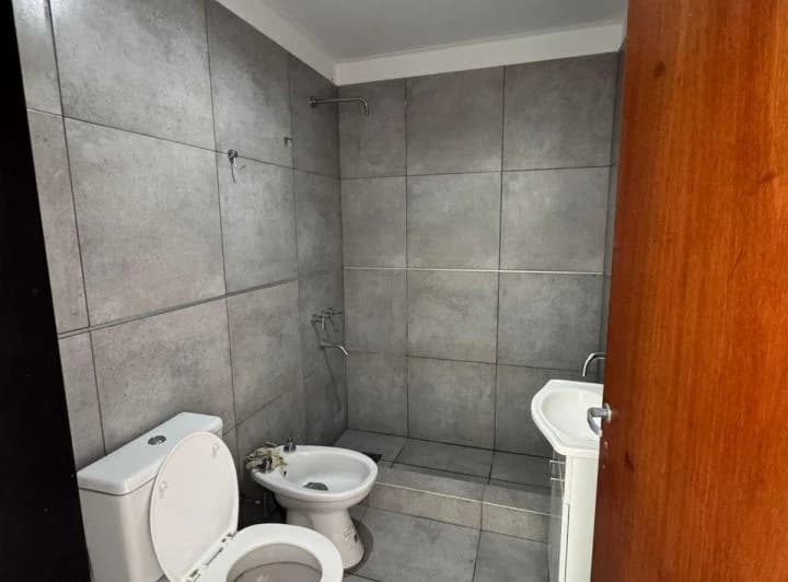 Se Alquila Monoambiente En La Plata 2
