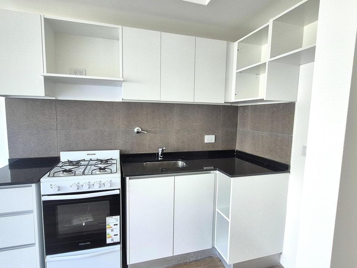 Departamento 2 Ambientes Santos Lugares con Cochera a Estrenar Full Amenities 4