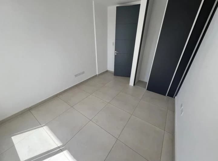 Alquiler Departamento en Guemes A Estrenar con balcon 4