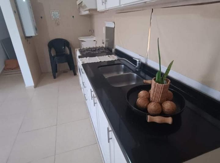 ALQUILER DEPARTAMENTO DOS DORMITORIOS CON COCHERA       B PUEYRREDON 3