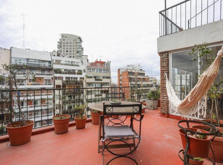 DEPARTAMENTO CON TERRAZA Y BALCÓN, VISTA ABIERTA!! 4