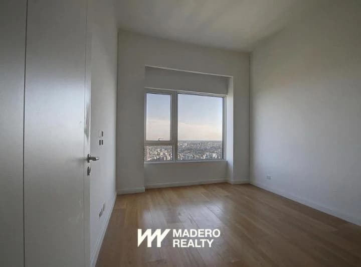 Alquiler / venta de departamento 6 ambientes en Puerto Madero 1