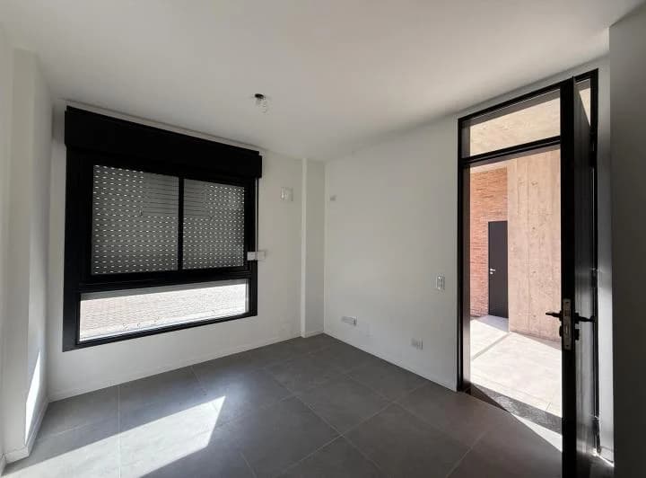 Departamento en Fisherton 3