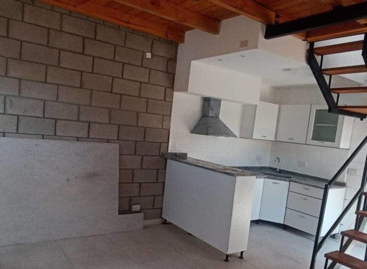 Alquiler Duplex 2 Dorm. c/cochera 2