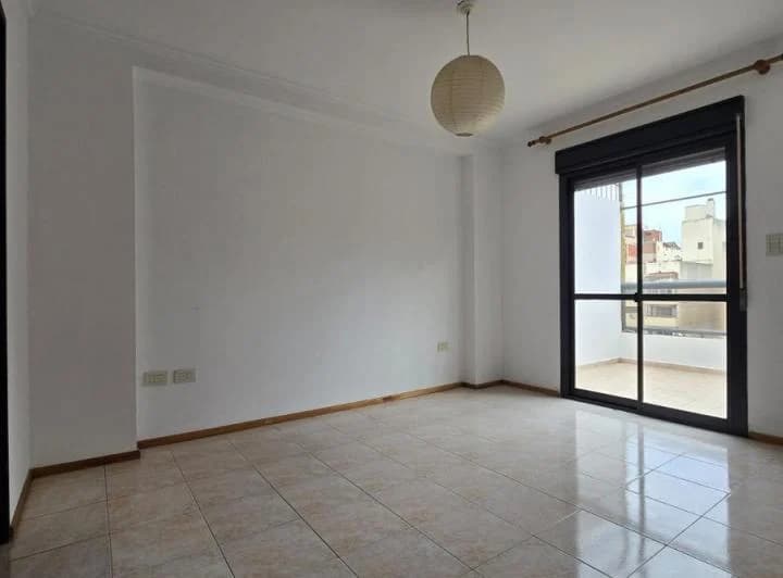 Hermoso DUPLEX: 2 Dormitorios + terrraza propia + Cochera. 5